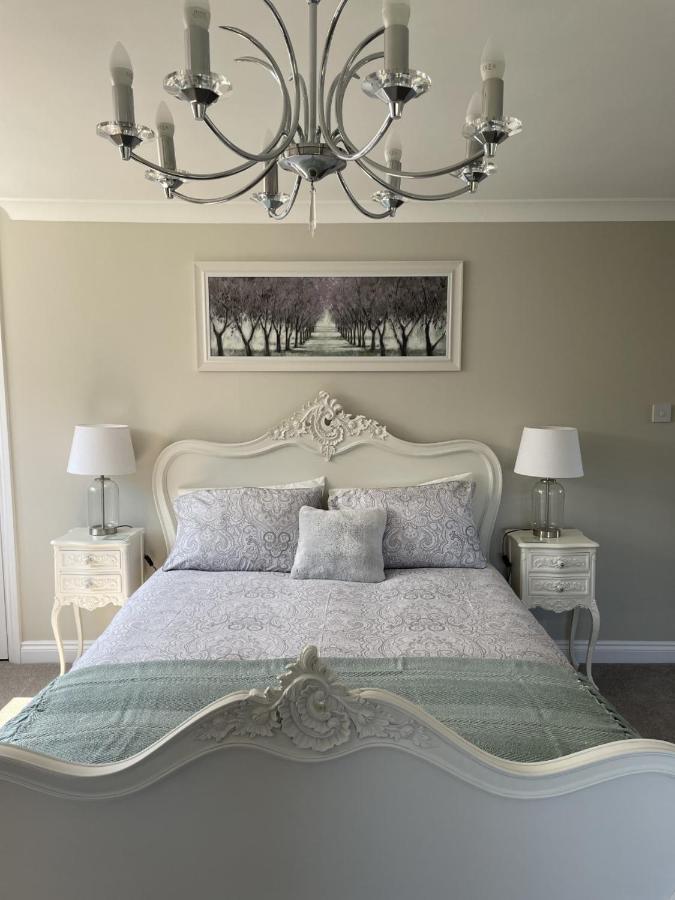 Woodland House B & B Уимборн-Минстер Экстерьер фото