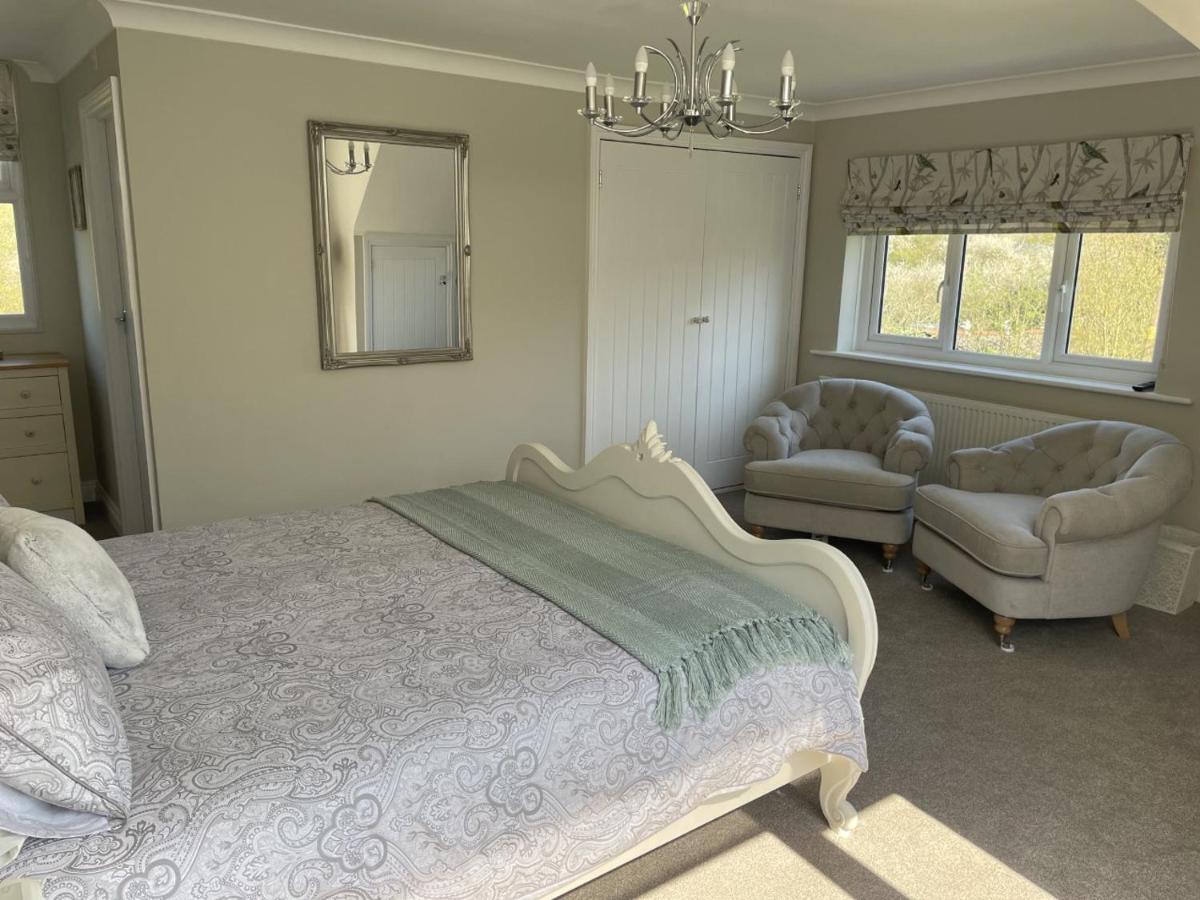 Woodland House B & B Уимборн-Минстер Экстерьер фото